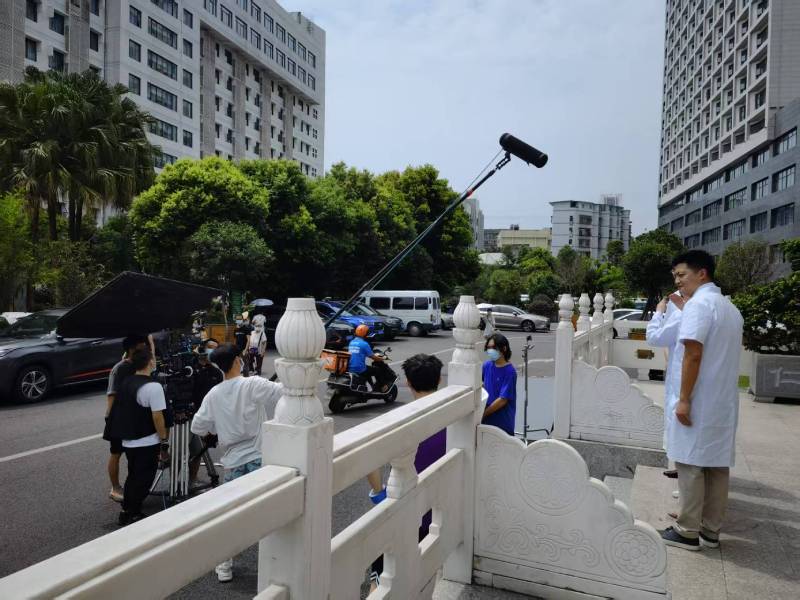 鹿寨县广告片拍摄公司低成本实现高规格制作的诀窍
